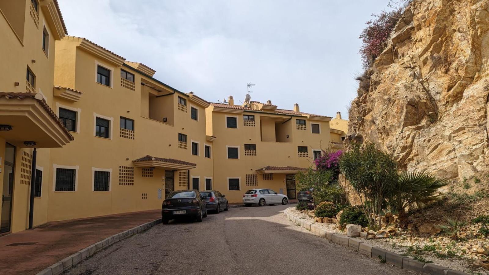 Fabulous Golf Front With Pool And Seaview Appartement *